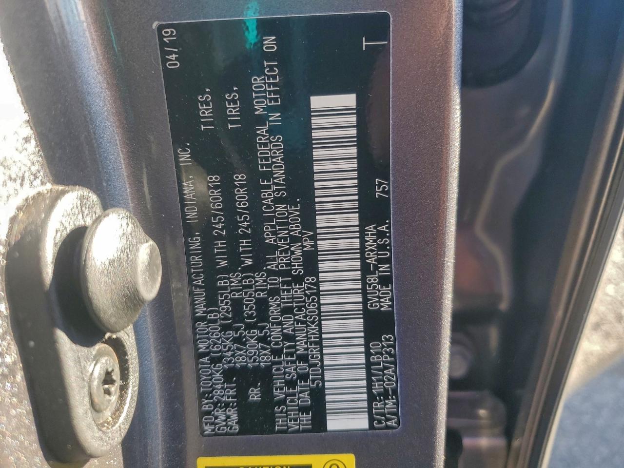 2019 TOYOTA HIGHLANDER HYBRID photo 14