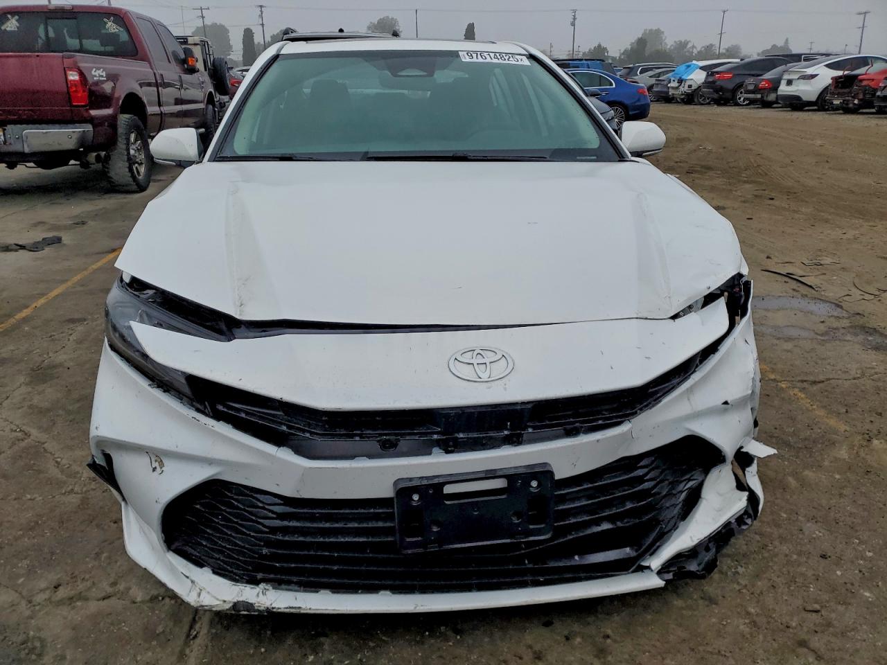 2025 TOYOTA CAMRY XSE photo 5