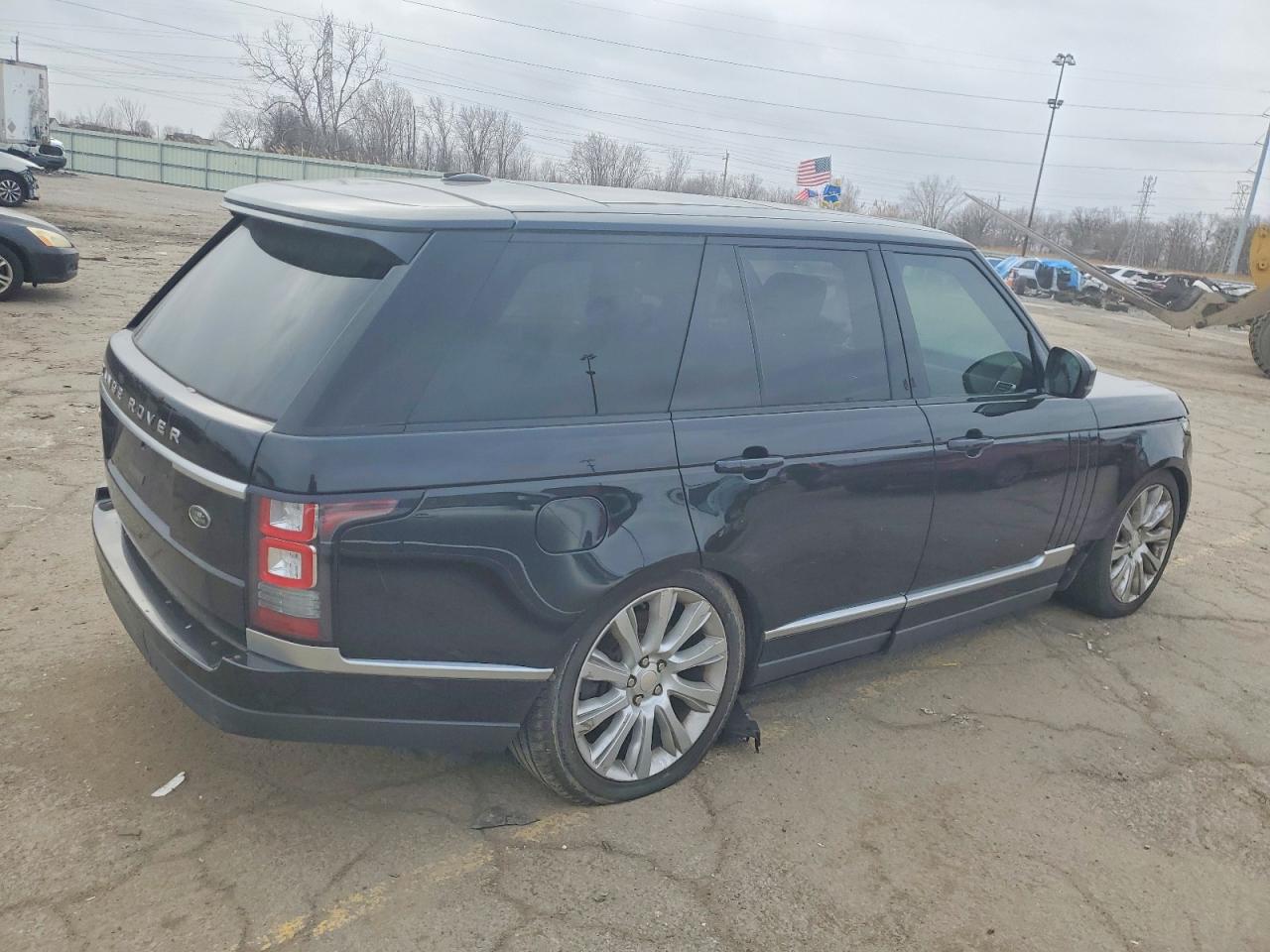 2014 LAND ROVER RANGE ROVER SUPERCHARGED photo 3