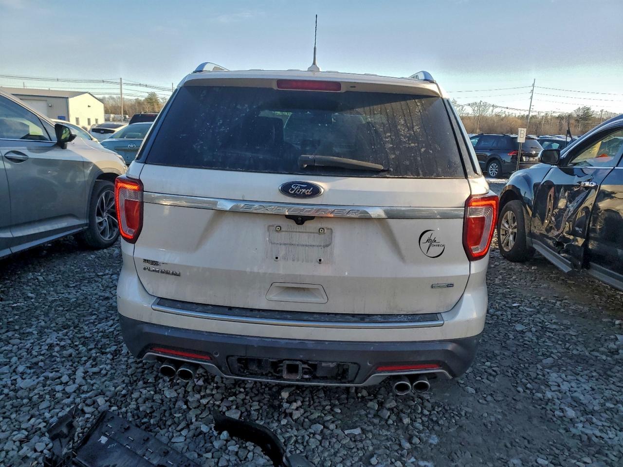 2018 FORD EXPLORER PLATINUM photo 11