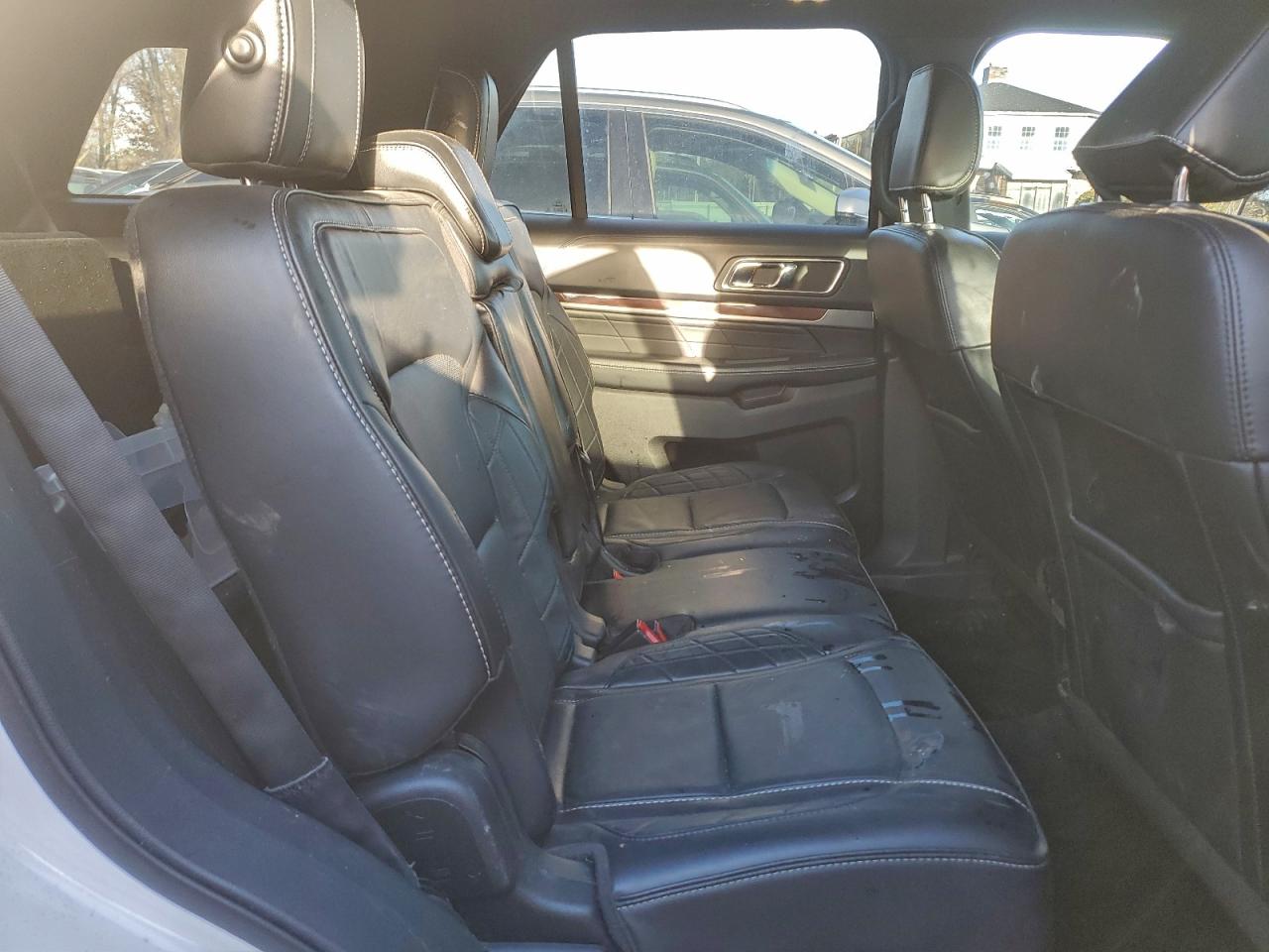 2018 FORD EXPLORER PLATINUM photo 21