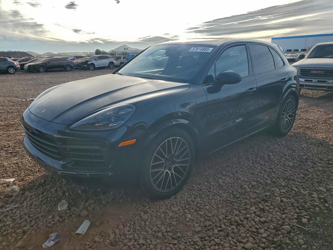 2023 PORSCHE CAYENNE