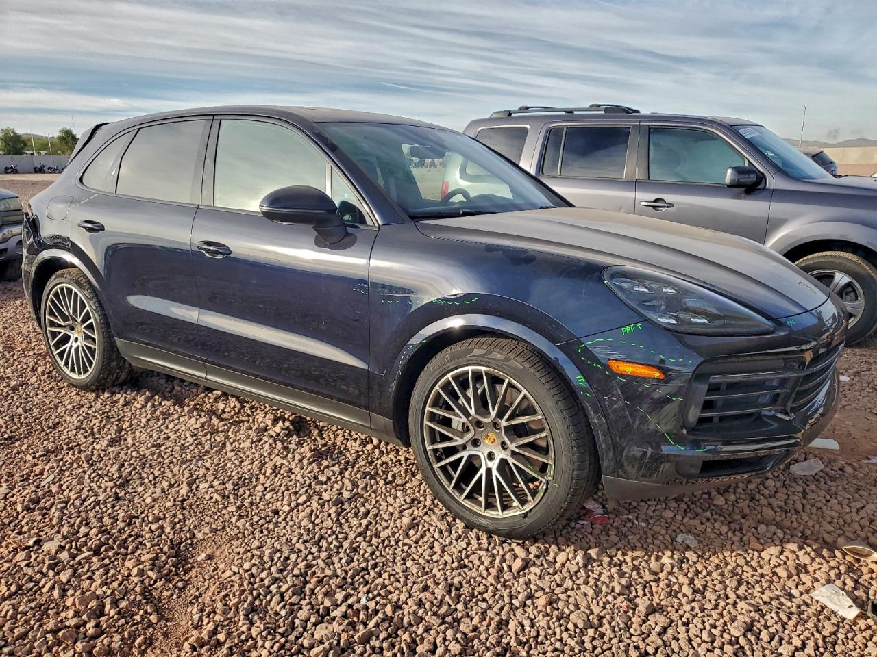 2023 PORSCHE CAYENNE S photo 4