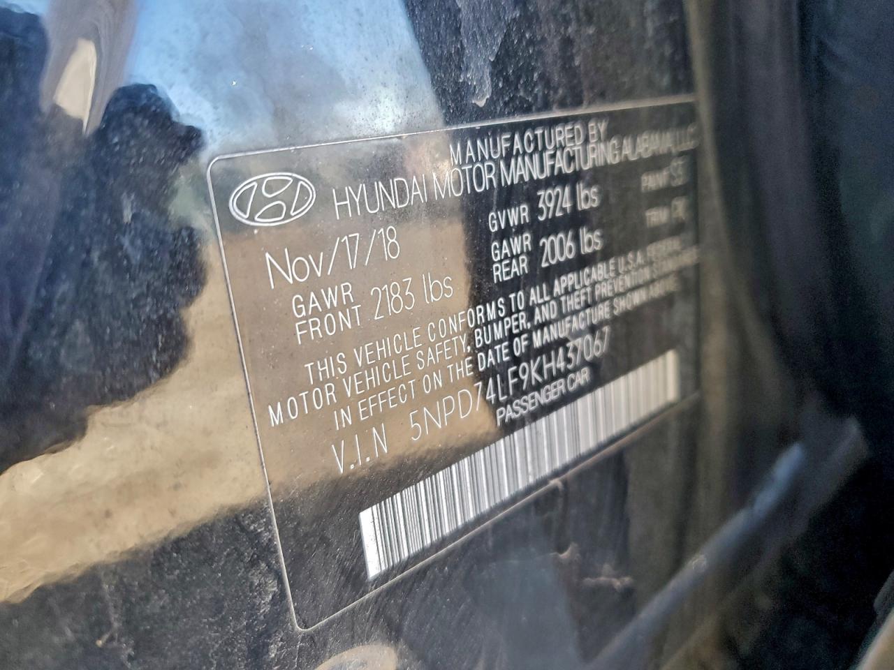2019 HYUNDAI ELANTRA SE photo 12