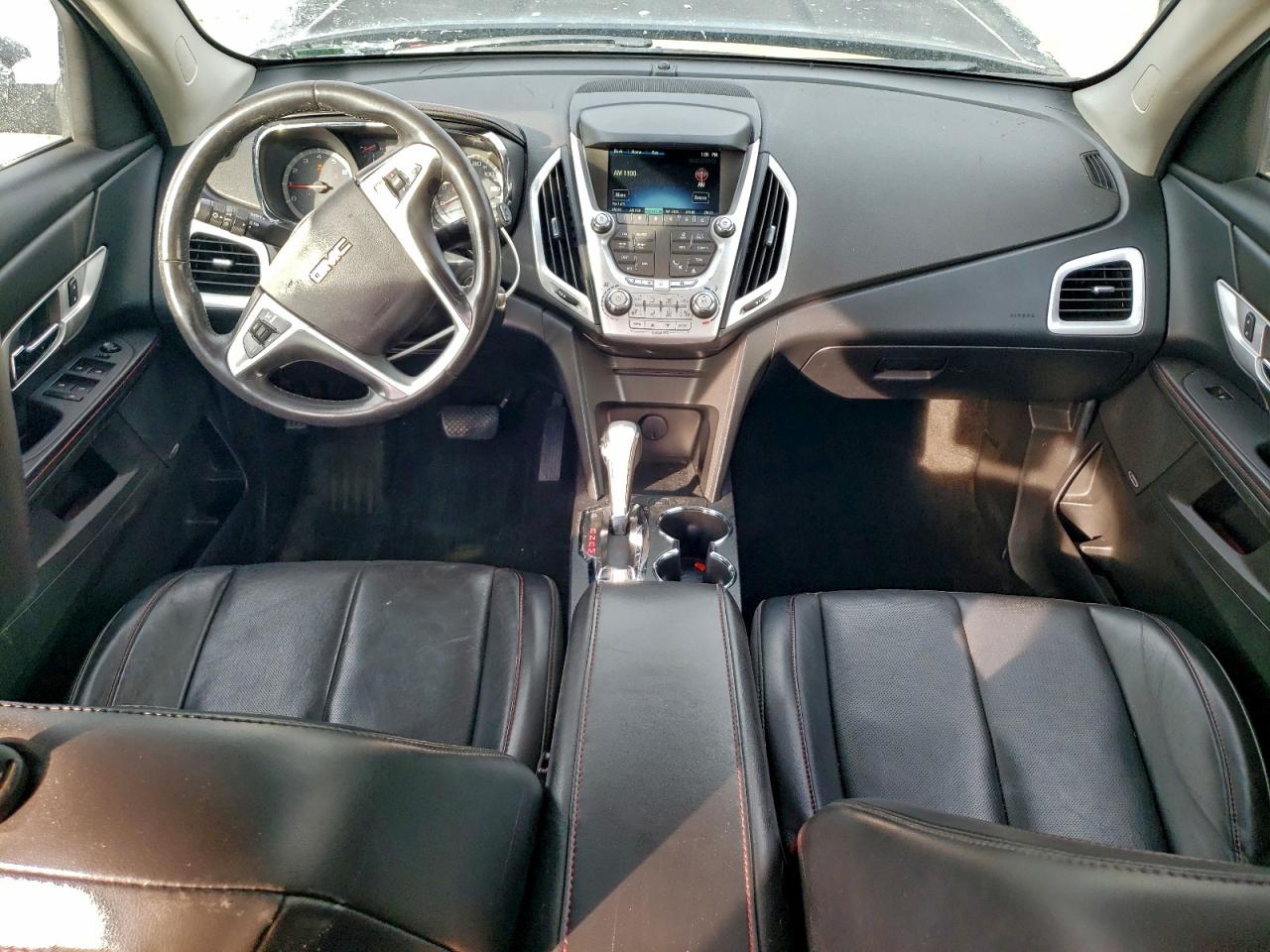 2015 GMC TERRAIN SLT photo 8