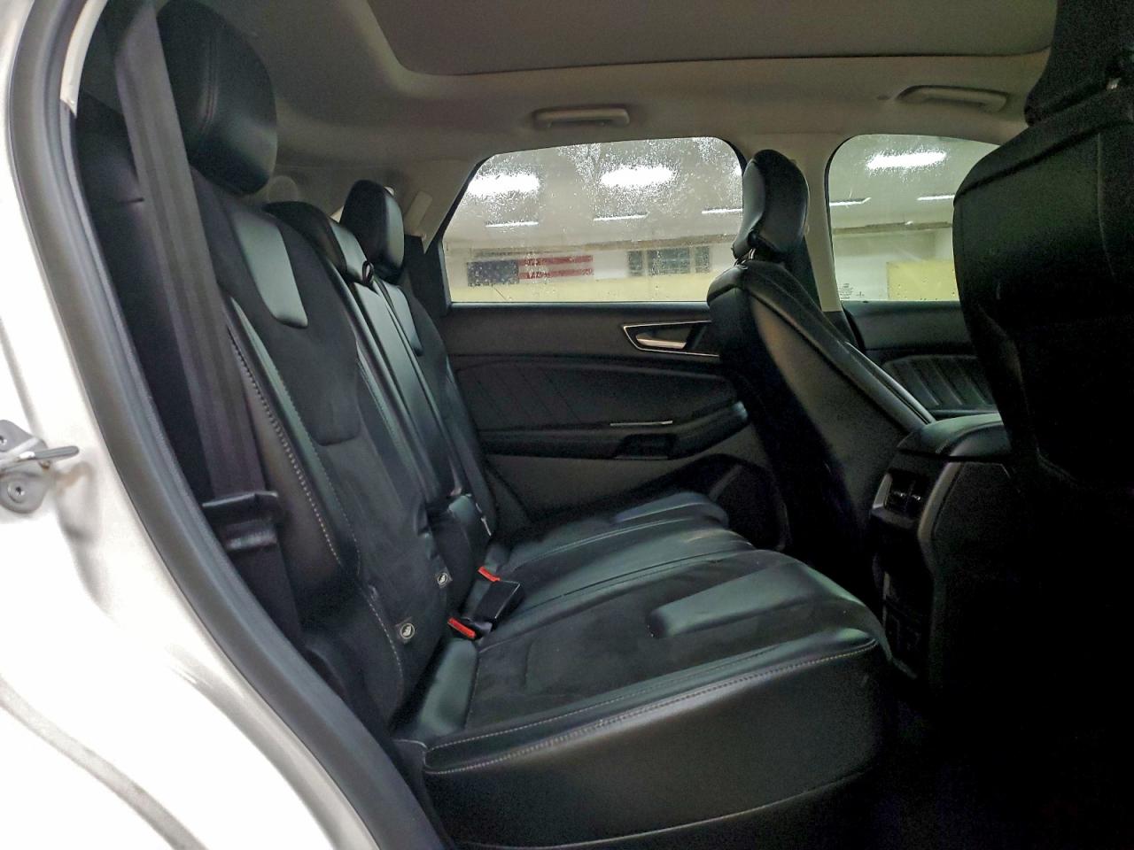 2015 FORD EDGE SPORT photo 11
