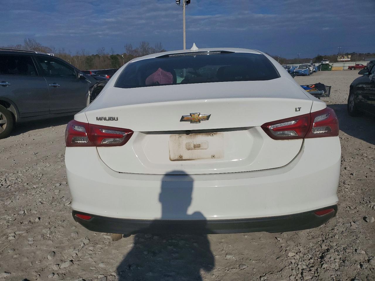 2021 CHEVROLET MALIBU LT photo 6
