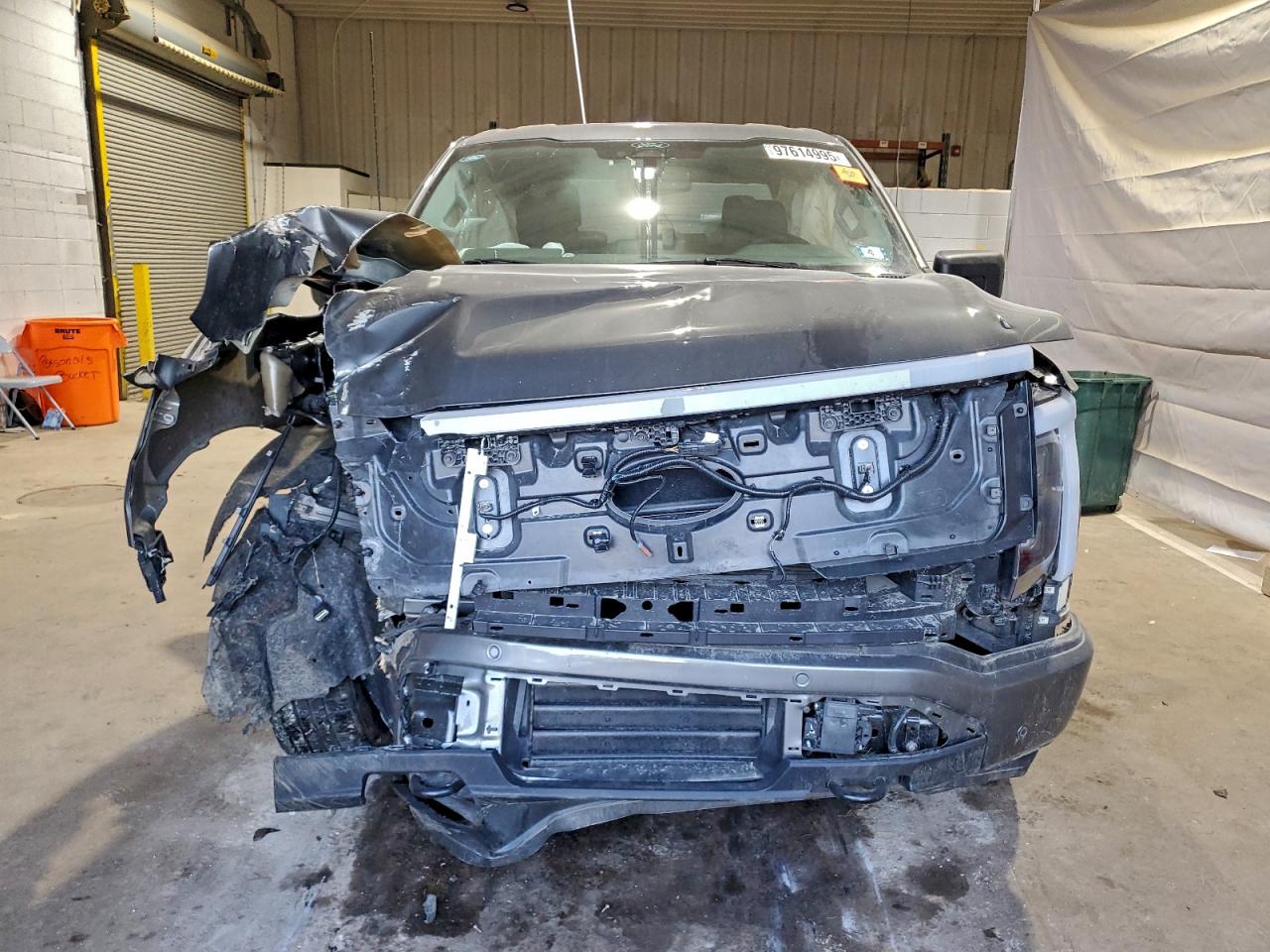 2024 FORD F150 LIGHTNING XLT photo 5