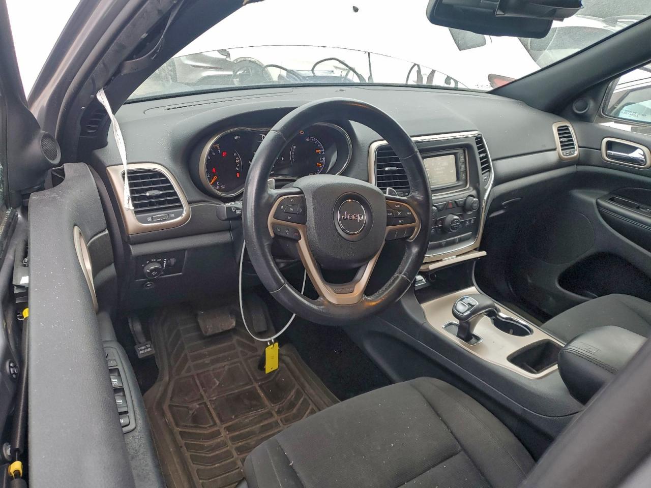 2015 JEEP GRAND CHEROKEE LAREDO photo 15