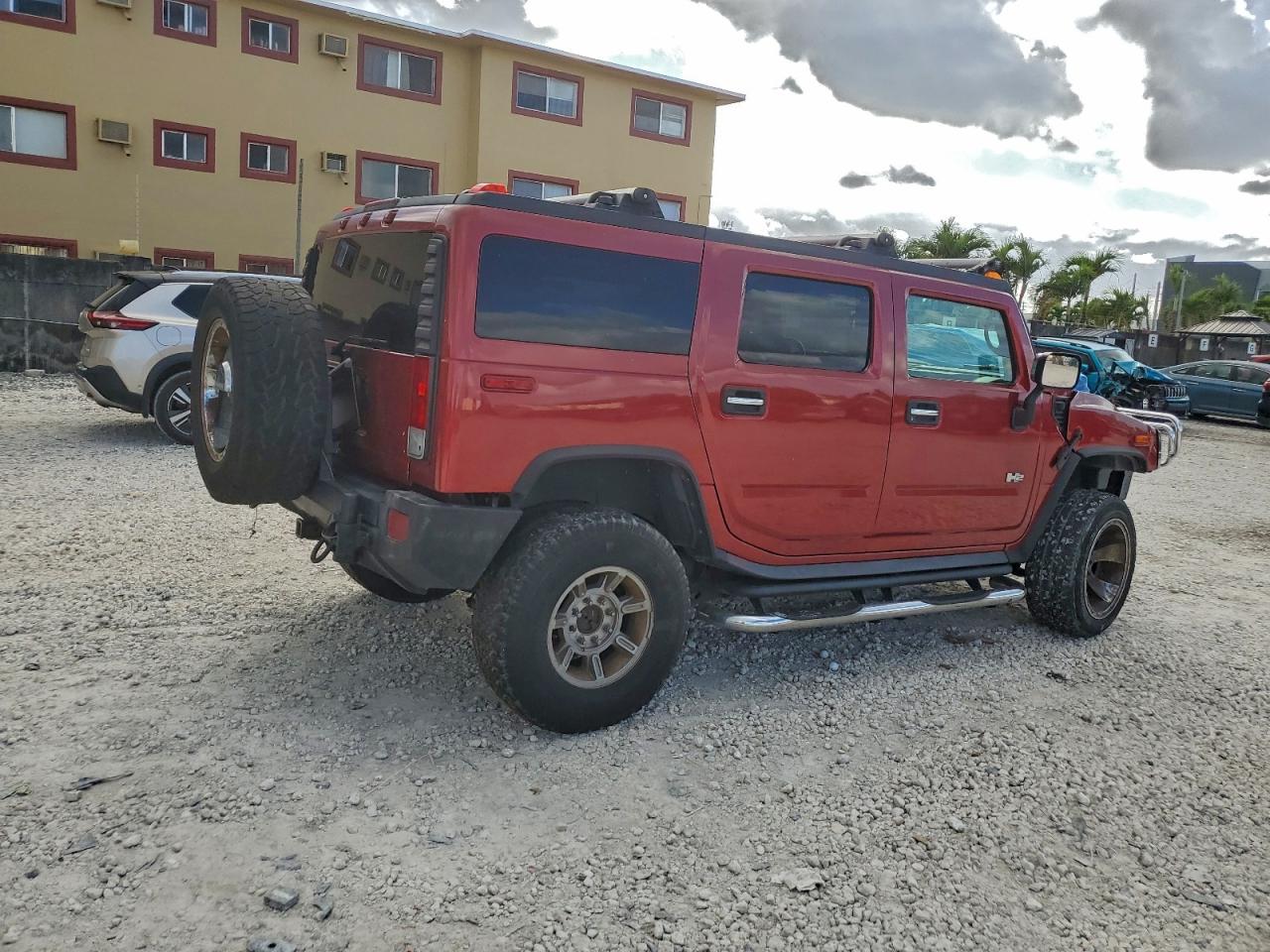 2005 HUMMER H2 photo 3