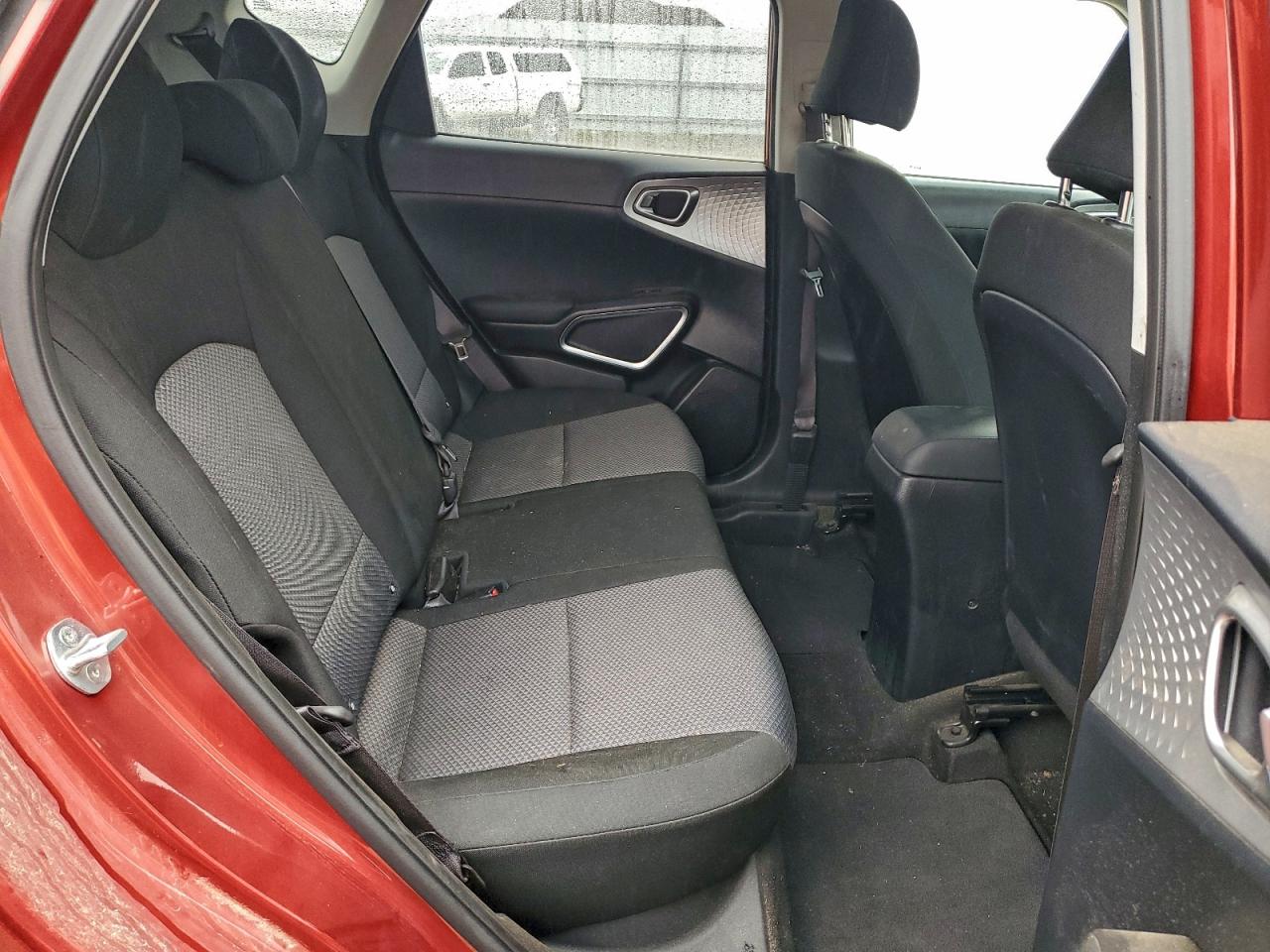 2022 KIA SOUL LX photo 10