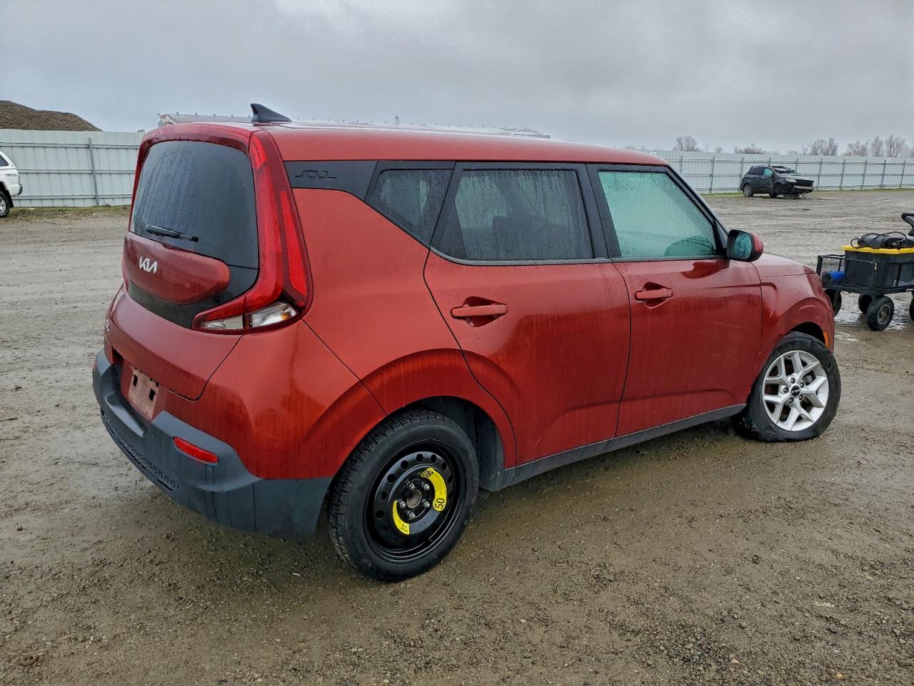 2022 KIA SOUL LX photo 3
