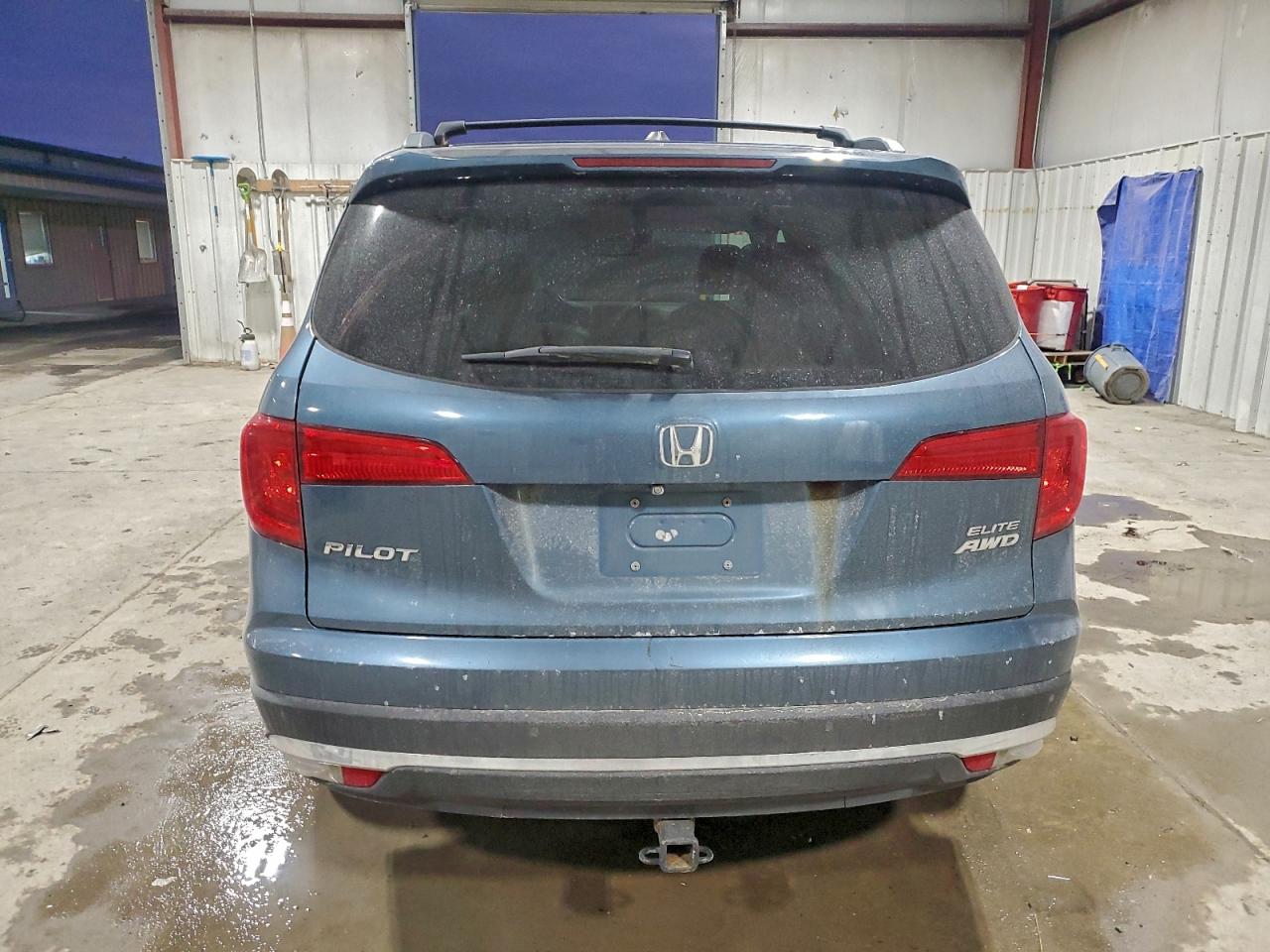 2016 HONDA PILOT ELITE photo 6