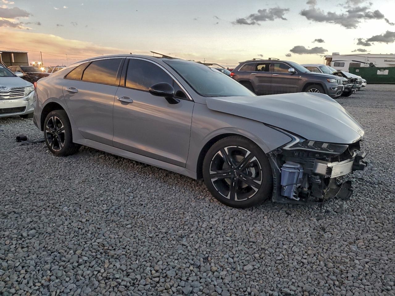 2023 KIA K5 GT LINE photo 4