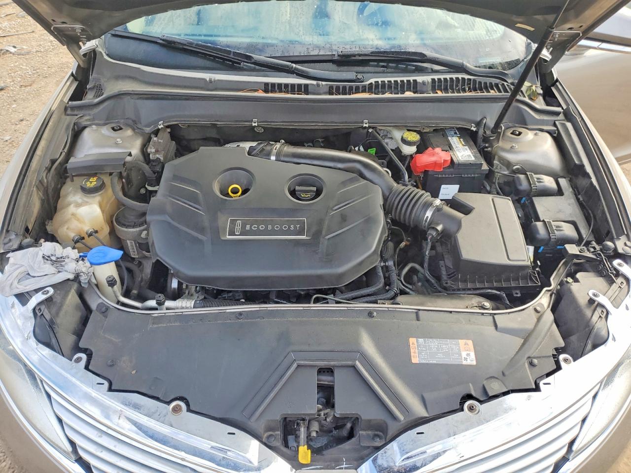 2016 LINCOLN MKZ photo 11