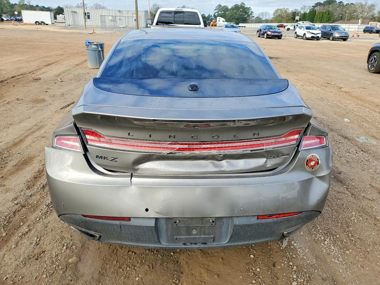 2016 LINCOLN MKZ photo 6