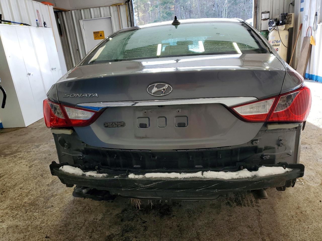 2014 HYUNDAI SONATA GLS photo 6