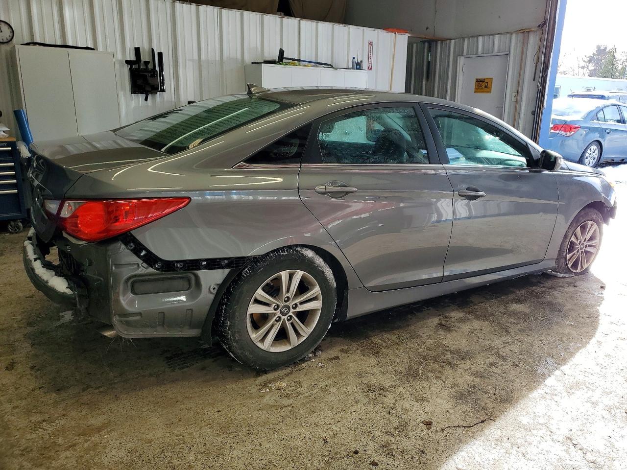 2014 HYUNDAI SONATA GLS photo 3