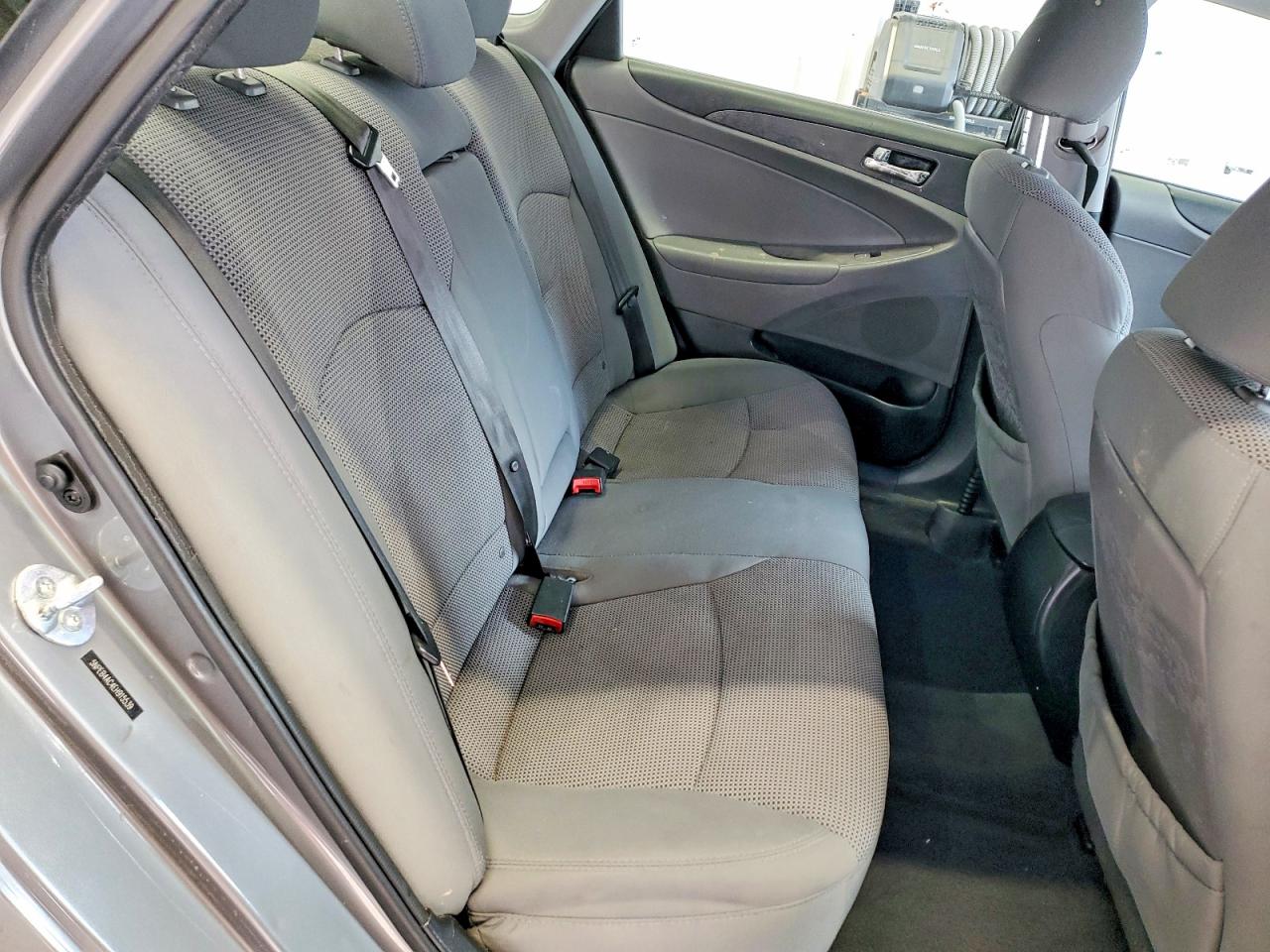 2014 HYUNDAI SONATA GLS photo 10