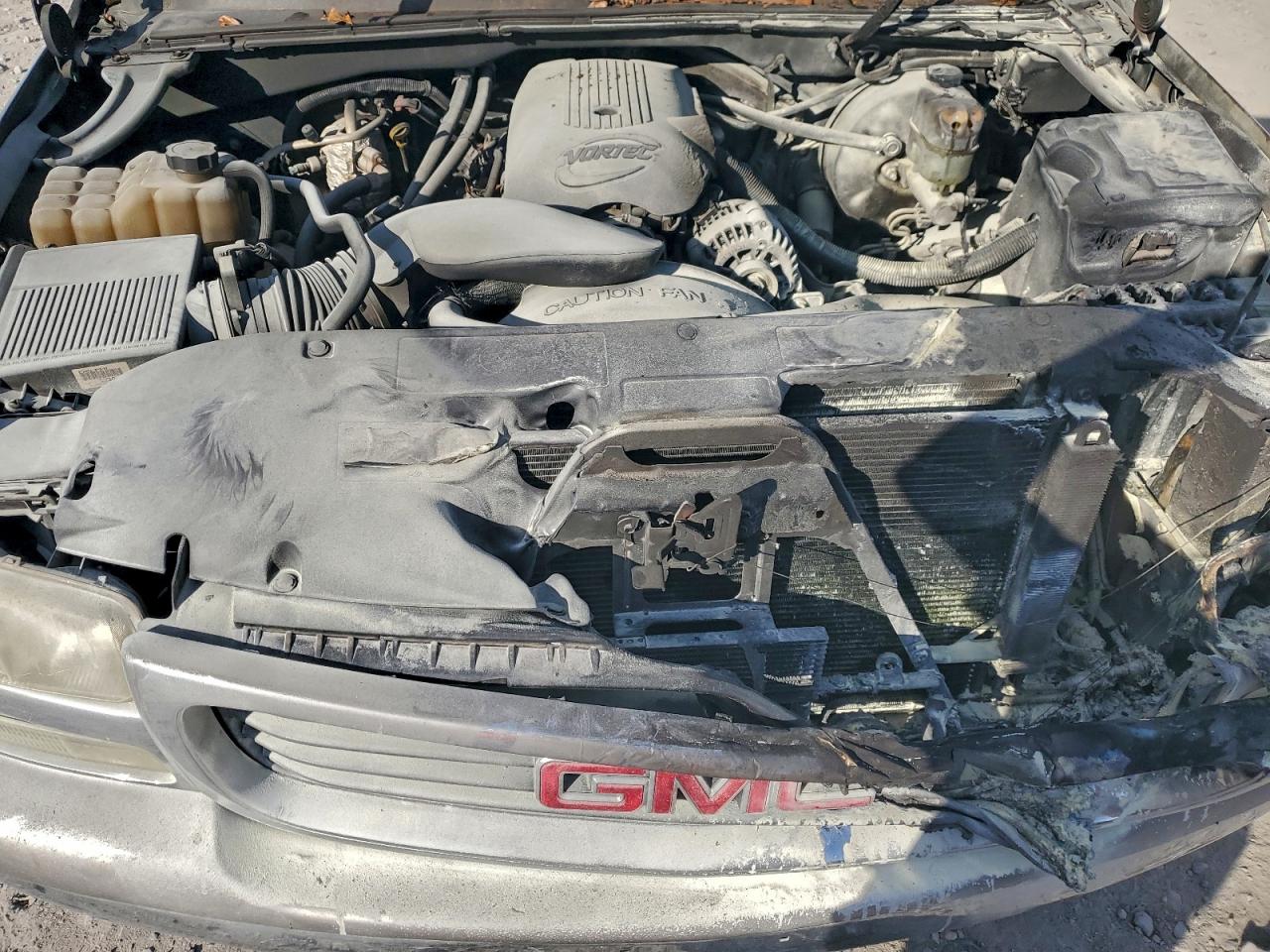 2001 GMC NEW SIERRA K1500 photo 11