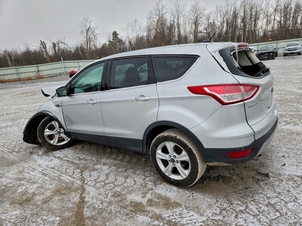 2016 FORD ESCAPE SE photo 2