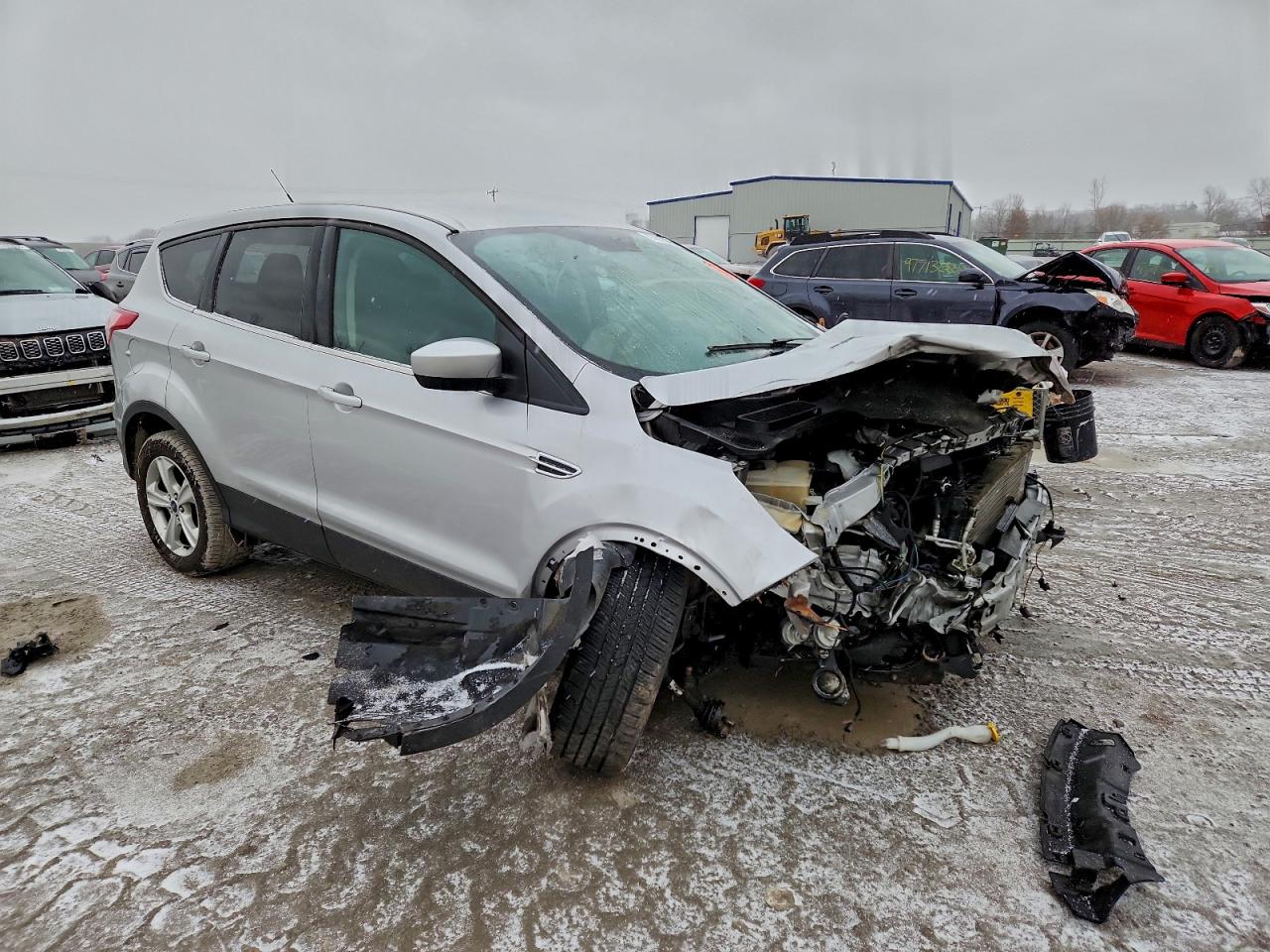 2016 FORD ESCAPE SE photo 4