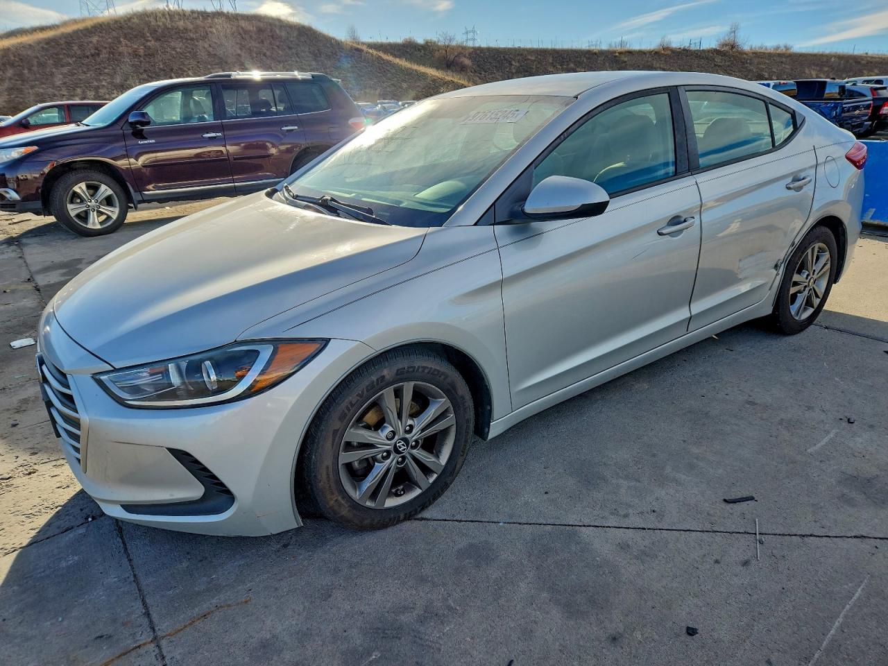 2017 HYUNDAI ELANTRA
