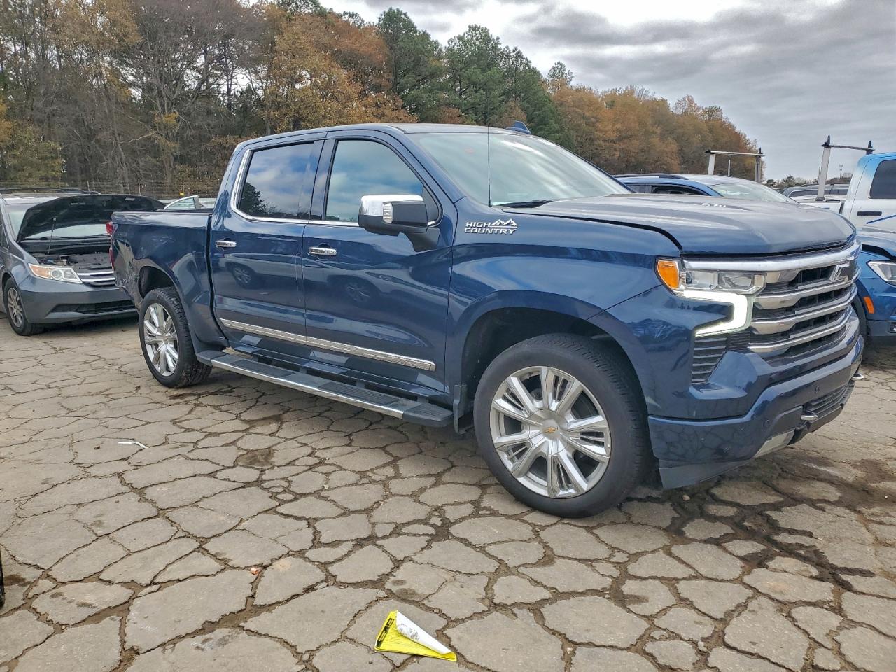 2023 CHEVROLET SILVERADO K1500 HIGH COUNTRY photo 4