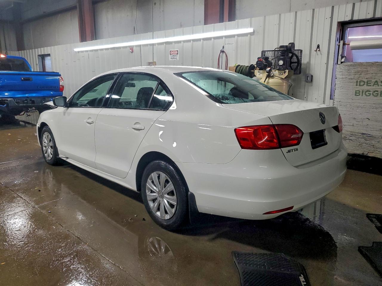 2014 VOLKSWAGEN JETTA BASE photo 4