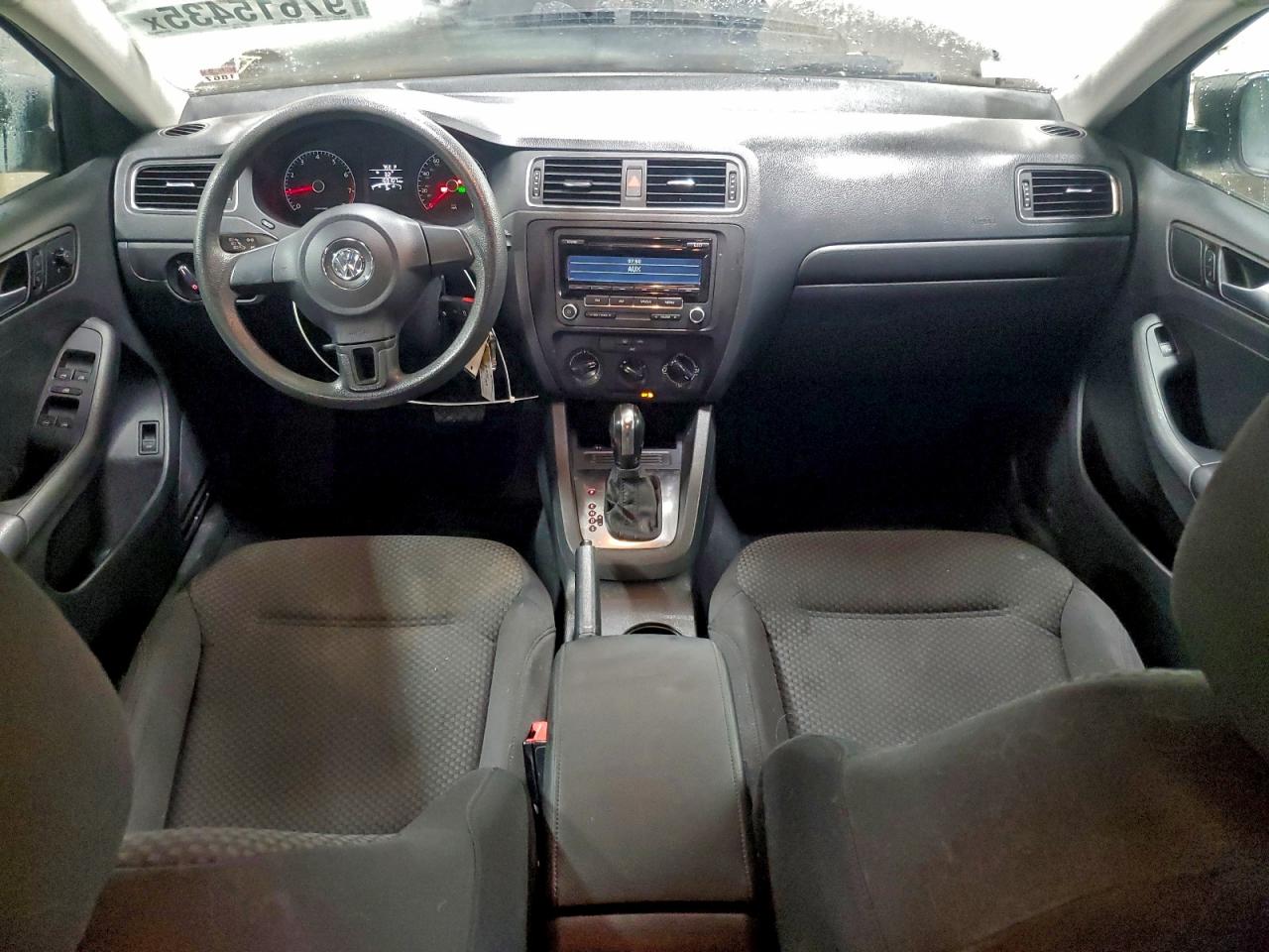 2014 VOLKSWAGEN JETTA BASE photo 22