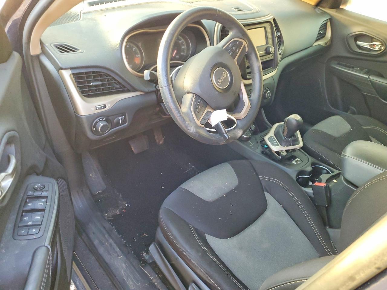2014 JEEP CHEROKEE SPORT photo 8