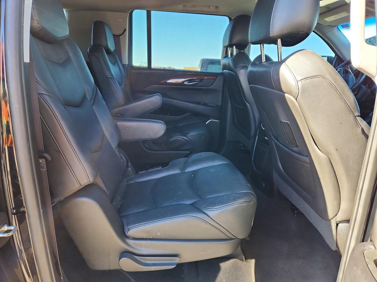 2016 CADILLAC ESCALADE ESV LUXURY photo 21