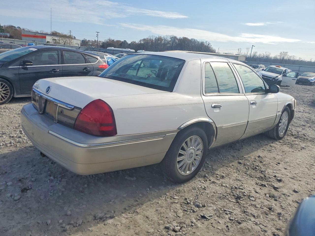 2006 MERCURY GRAND MARQUIS LS photo 3