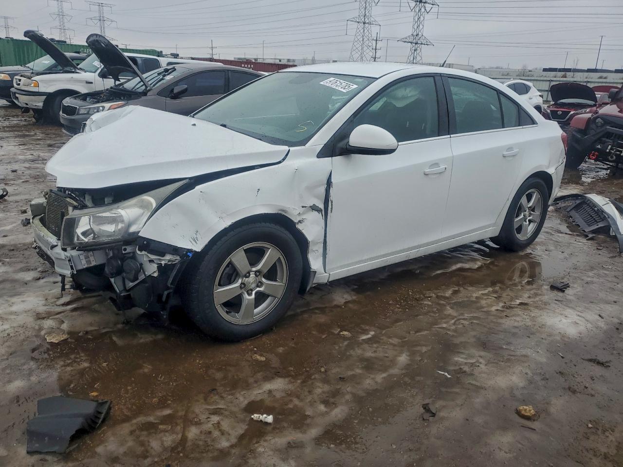 2013 CHEVROLET CRUZE