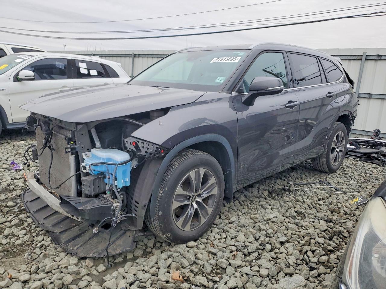 2022 TOYOTA HIGHLANDER