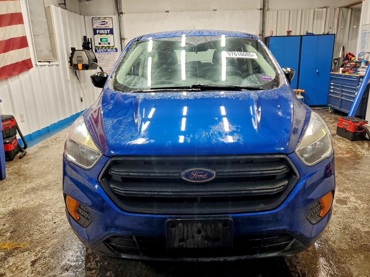 2017 FORD ESCAPE S photo 5