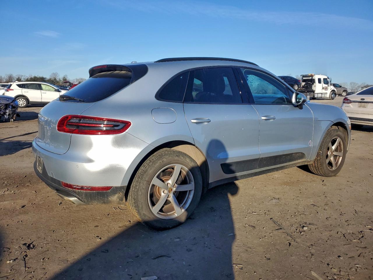 2017 PORSCHE MACAN photo 7