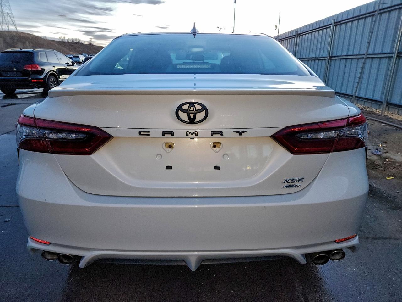2022 TOYOTA CAMRY XSE photo 16
