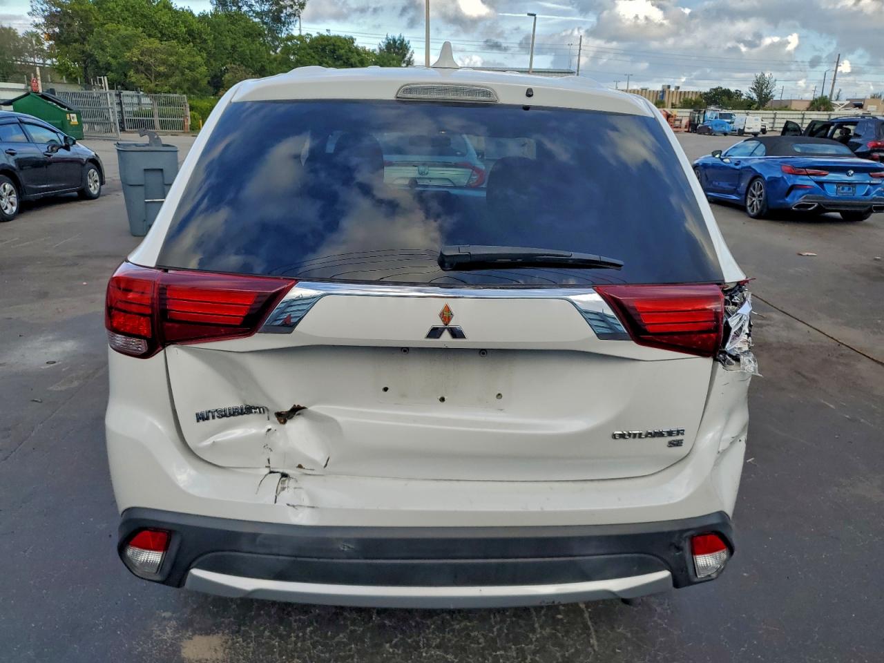 2018 MITSUBISHI OUTLANDER SE photo 6
