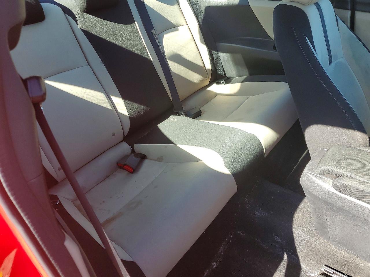 2016 HONDA CIVIC LX photo 10