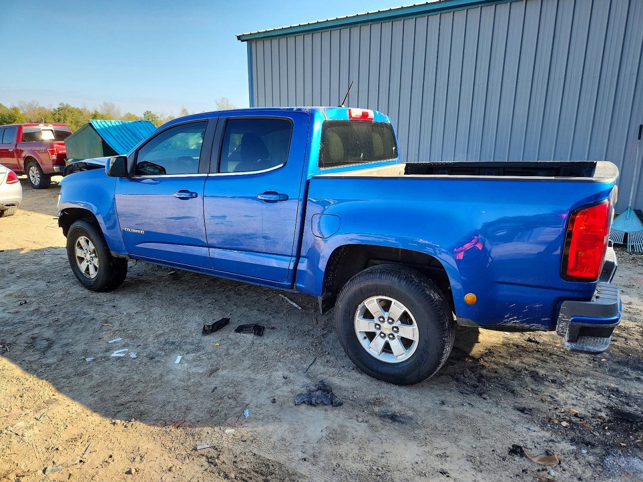 2018 CHEVROLET COLORADO photo 2