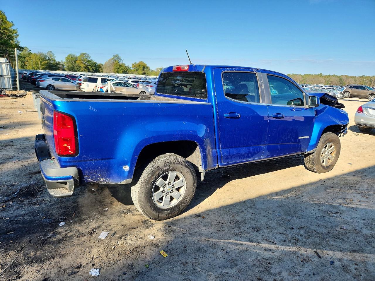 2018 CHEVROLET COLORADO photo 3