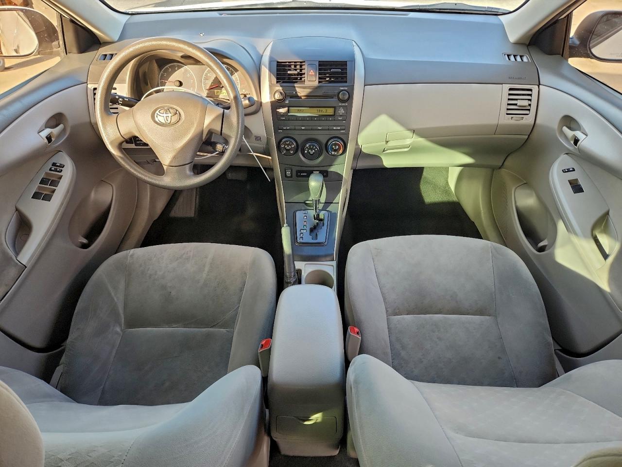 2009 TOYOTA COROLLA BASE photo 8