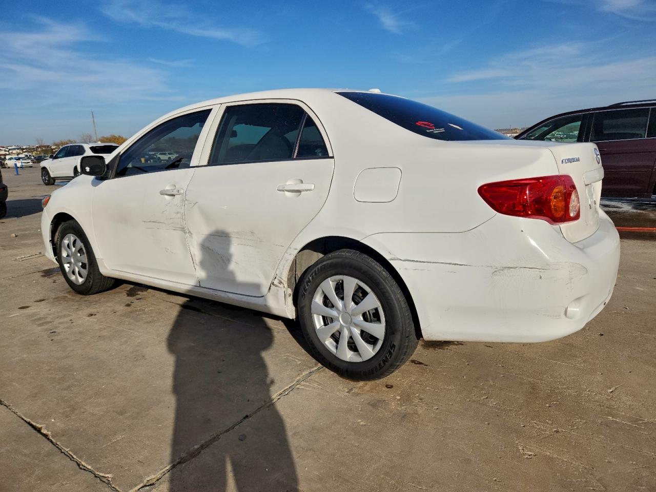 2009 TOYOTA COROLLA BASE photo 2