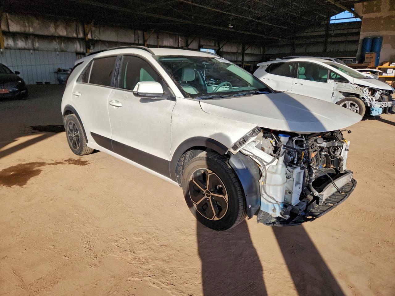 2023 KIA NIRO EX photo 4