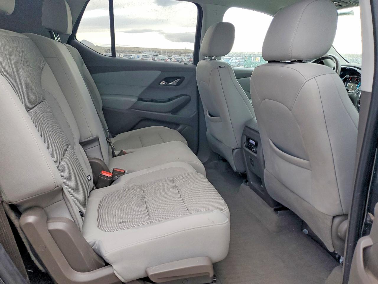 2019 CHEVROLET TRAVERSE LT photo 10