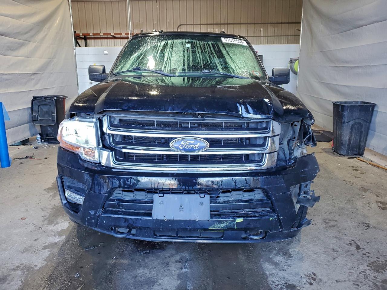 2017 FORD EXPEDITION EL XLT photo 5
