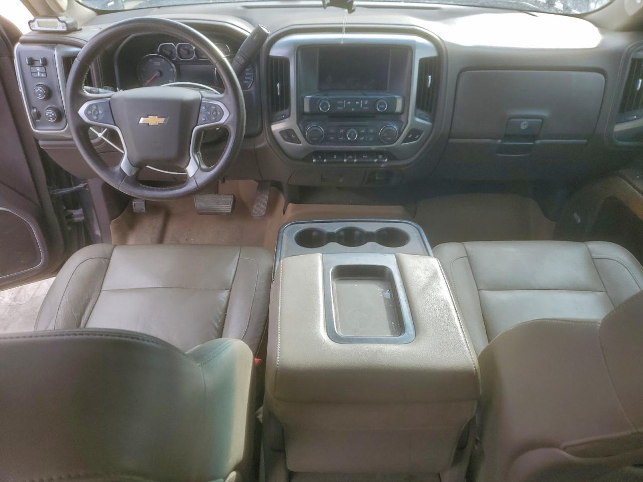 2015 CHEVROLET SILVERADO K3500 LTZ photo 8