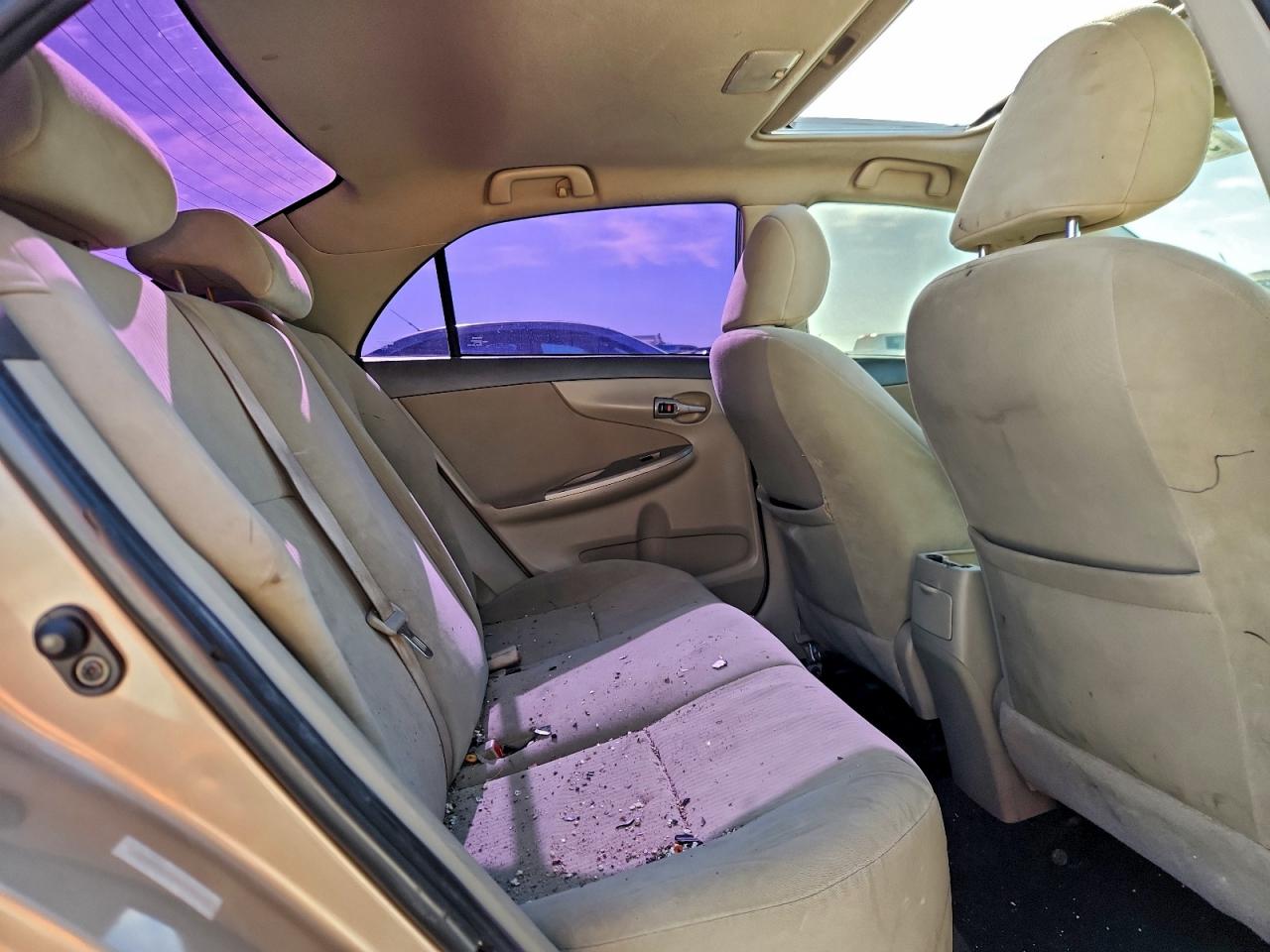 2010 TOYOTA COROLLA BASE photo 10