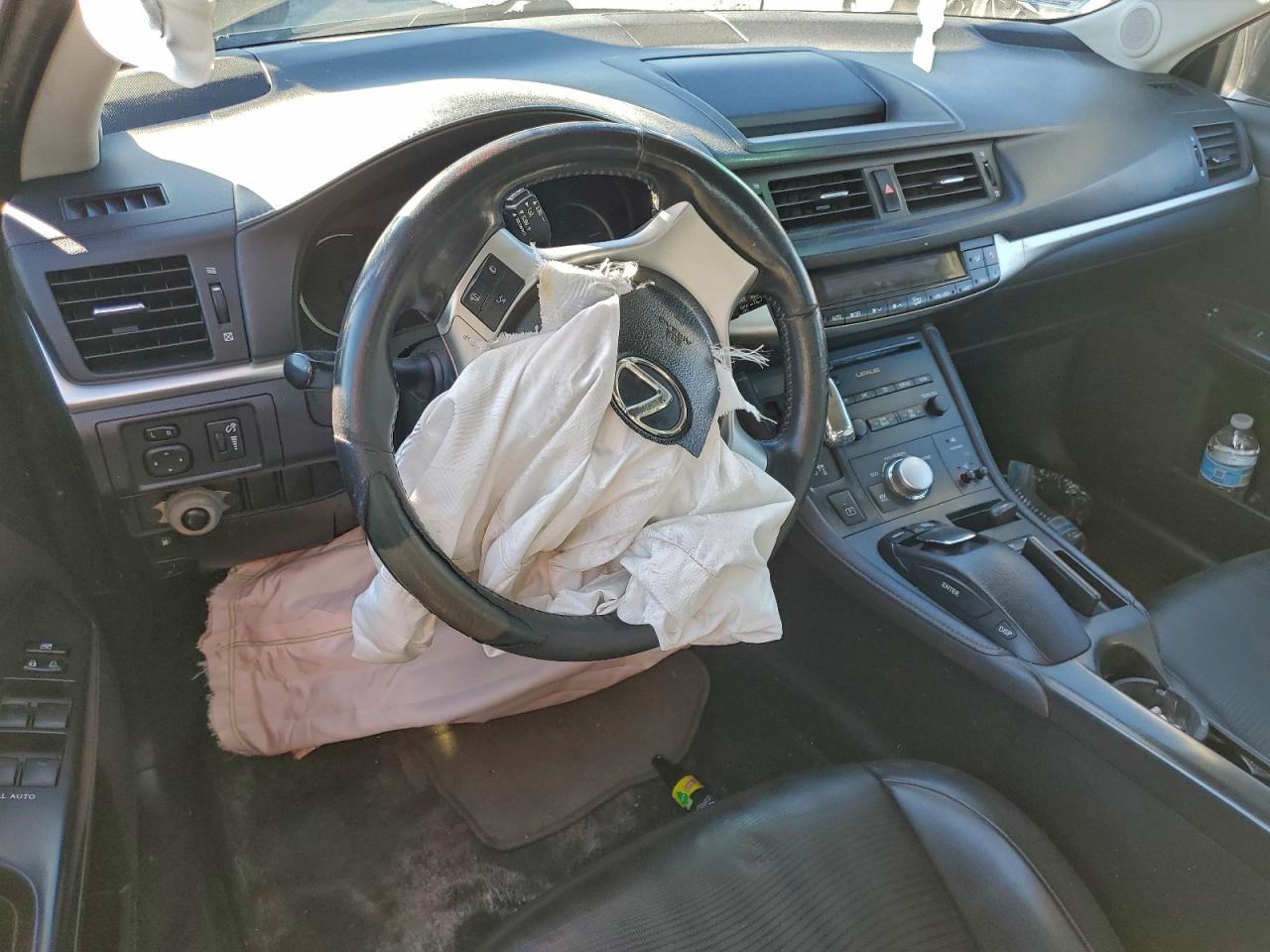 2012 LEXUS CT 200 photo 8
